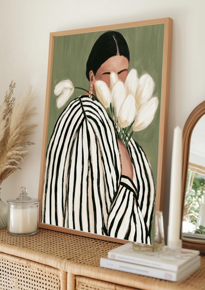 Poster mit Frau mit Blumen, gestreifter Frau mit Tulpen-Illustration