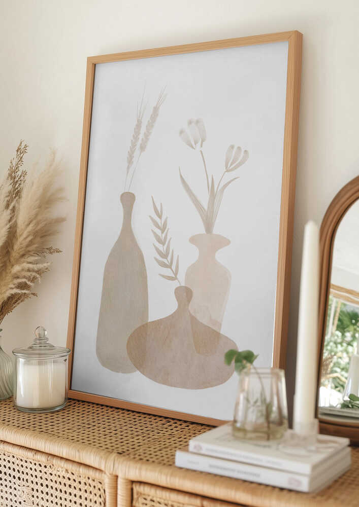 Poster mit Vasen in sanften, neutralen Farbtönen